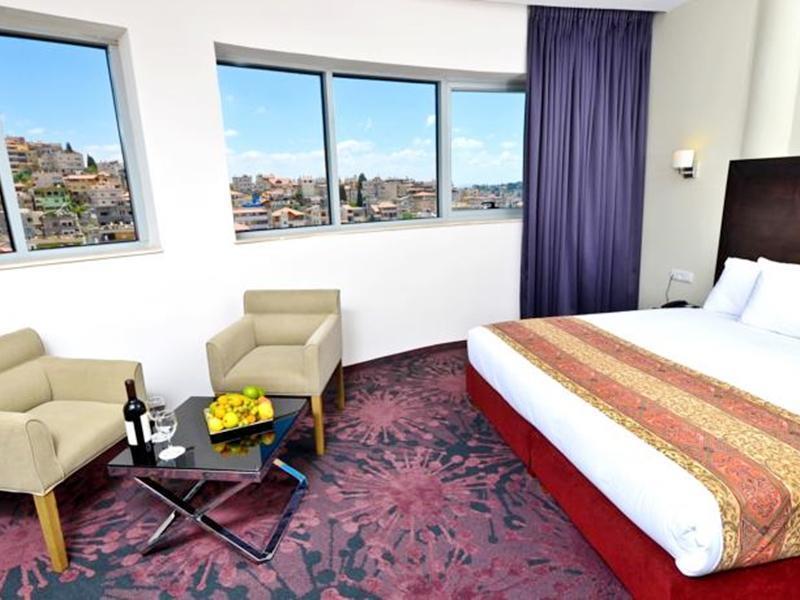 Golden Crown Old City Hotel Nazareth Ngoại thất bức ảnh
