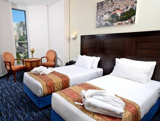 Golden Crown Old City Hotel Nazareth Ngoại thất bức ảnh