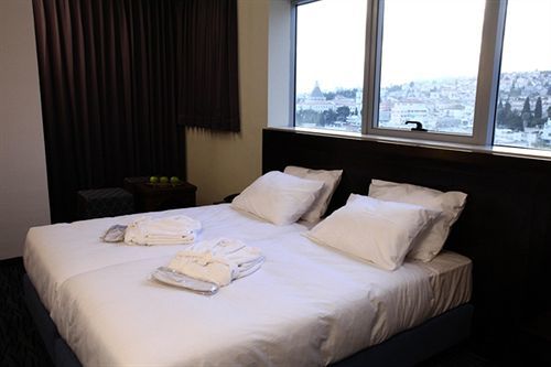Golden Crown Old City Hotel Nazareth Ngoại thất bức ảnh