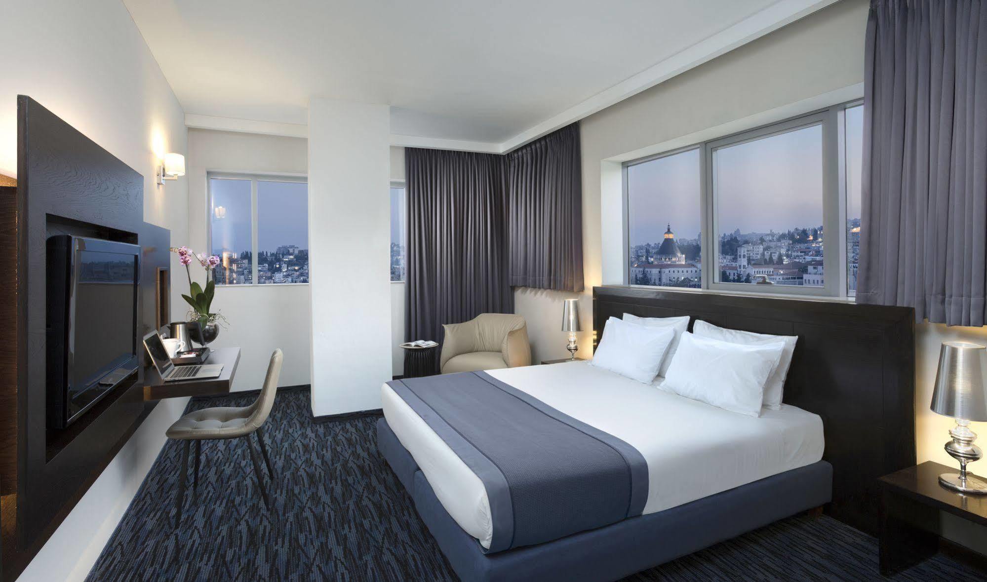 Golden Crown Old City Hotel Nazareth Ngoại thất bức ảnh